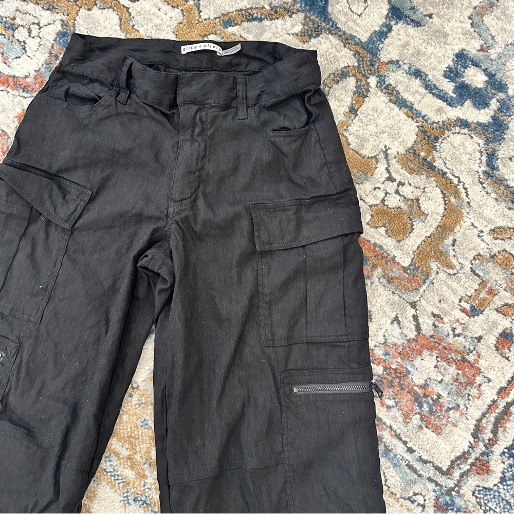 Alice + Olivia CAY BAGGY CARGO LINEN PANT in Black sz 6 - Picture 5 of 11
